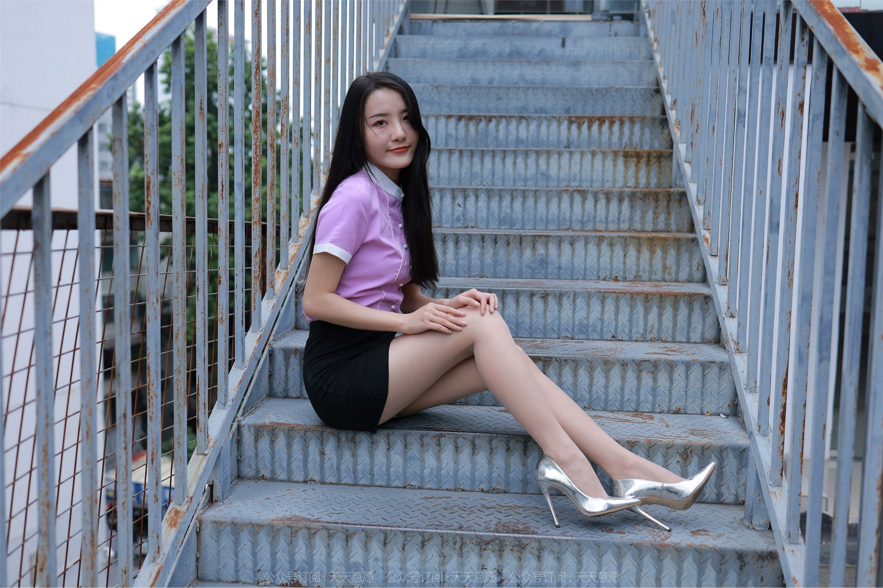 IESS异思趣向 2022.07.17 丝享家 1150：婉萍《粉紫色职业装》